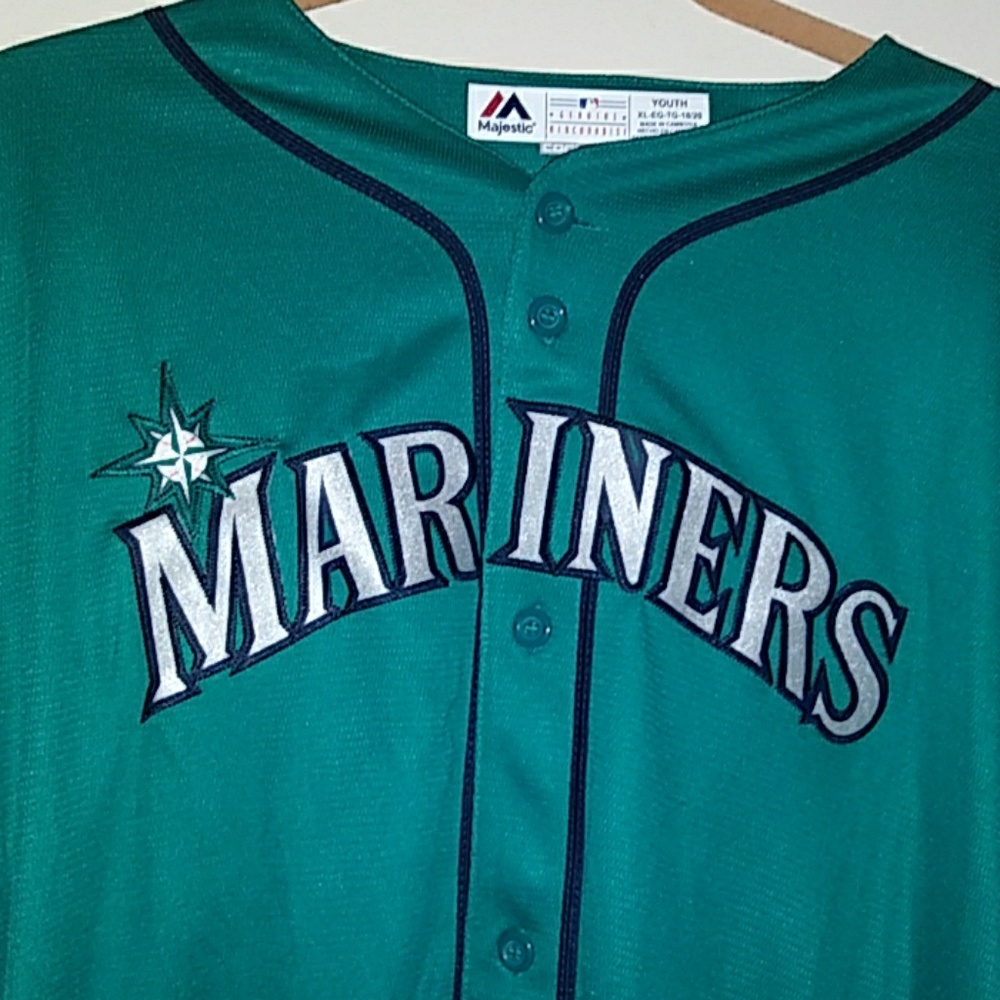 Youth brand new baseball shirt